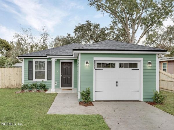 4225 MC ARTHUR Street, Jacksonville, FL 32207