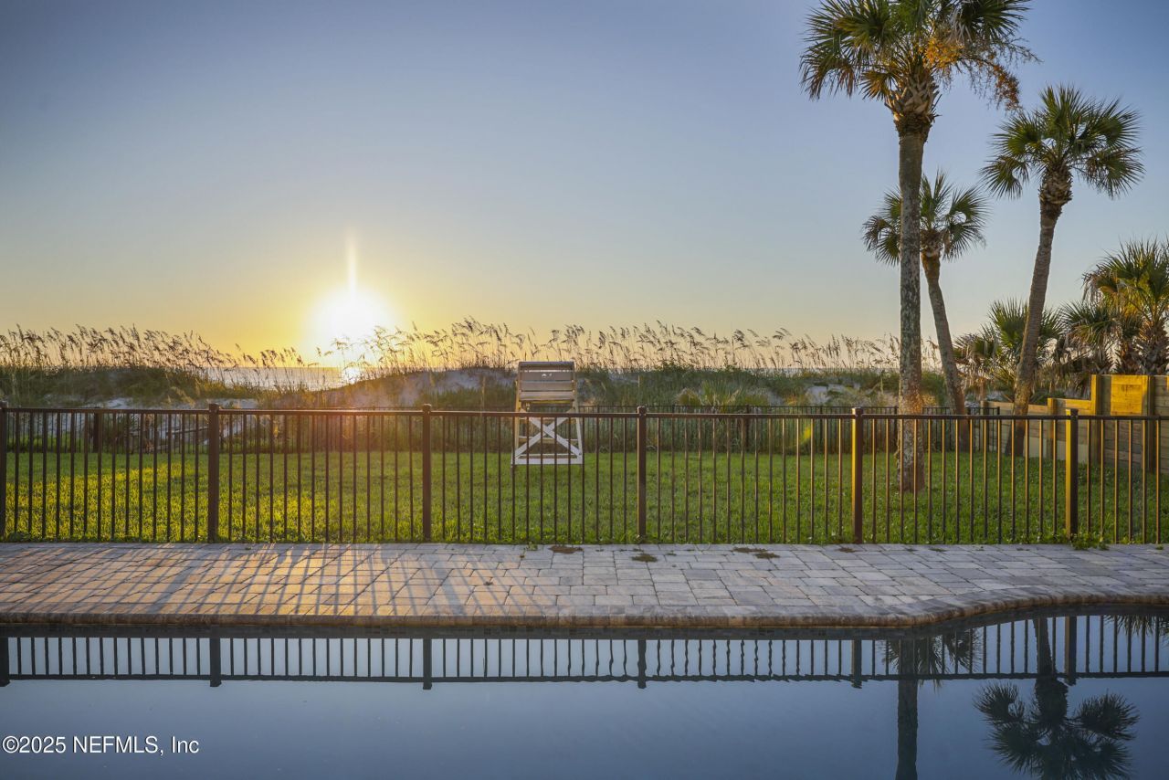 851 Beach Avenue, Atlantic Beach, FL 32233 Photo