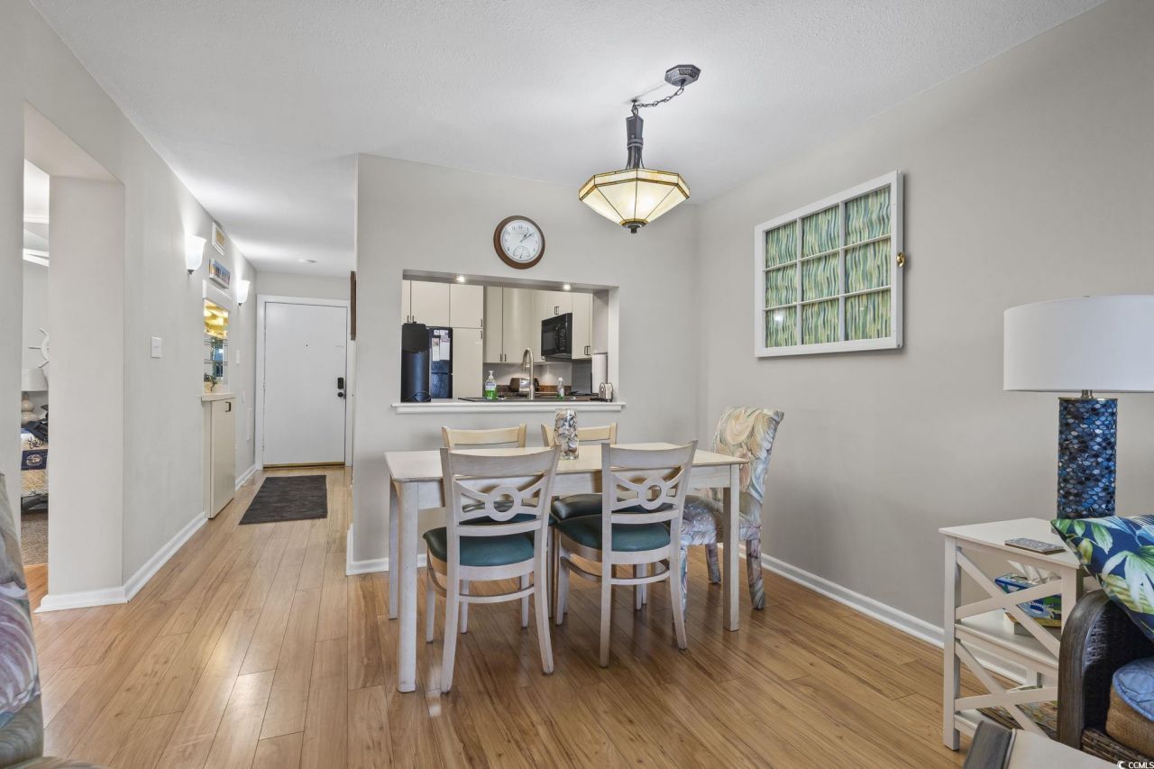 9501 Shore Dr. Photo 13