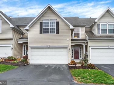 2212 W SLATER HILL LANE W, Unit 55, YORK, PA 17406