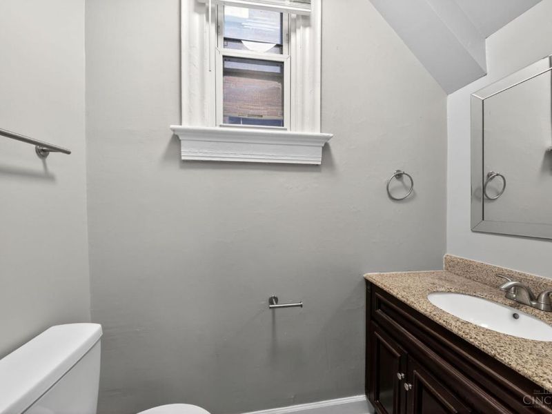 4210 Colerain Avenue, Cincinnati, OH 45223 Photo 23