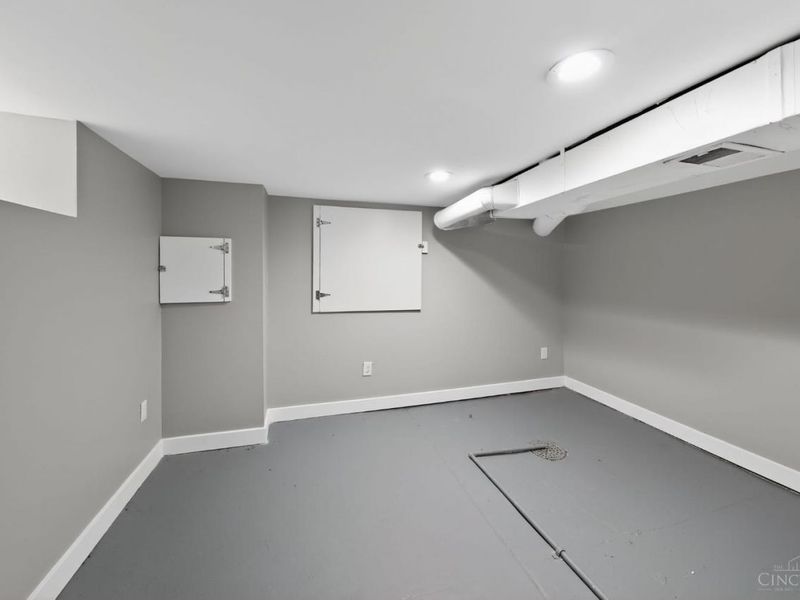 4210 Colerain Avenue, Cincinnati, OH 45223 Photo 26