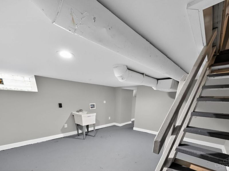 4210 Colerain Avenue, Cincinnati, OH 45223 Photo 28