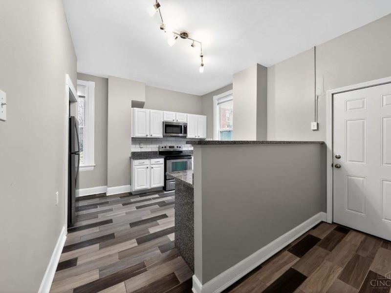 4210 Colerain Avenue, Cincinnati, OH 45223 Photo 9