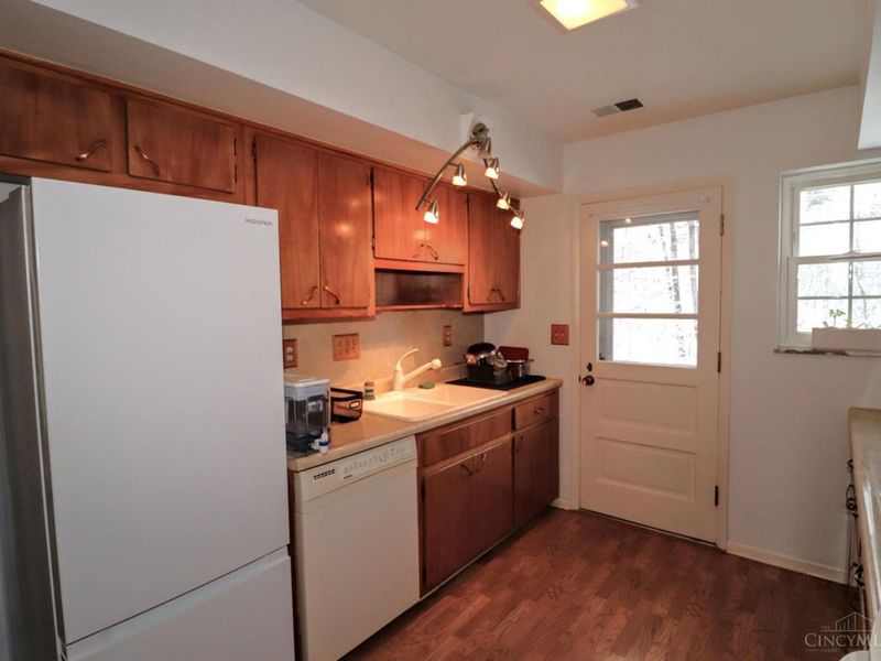 3521 Section Road, Unit 4, Cincinnati, OH 45237 Photo 12