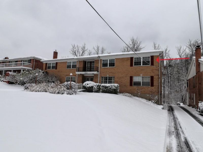 3521 Section Road, Unit 4, Cincinnati, OH 45237 Photo 3