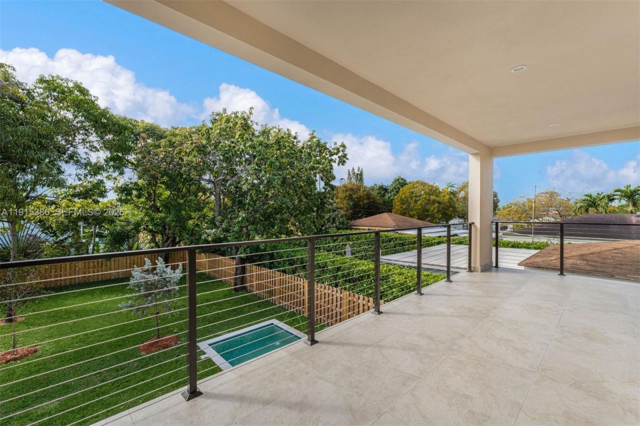 1366 SW 15th St, Miami, FL 33145 Photo