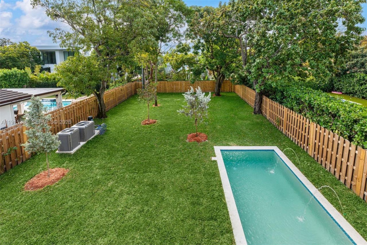 1366 SW 15th St, Miami, FL 33145 Photo