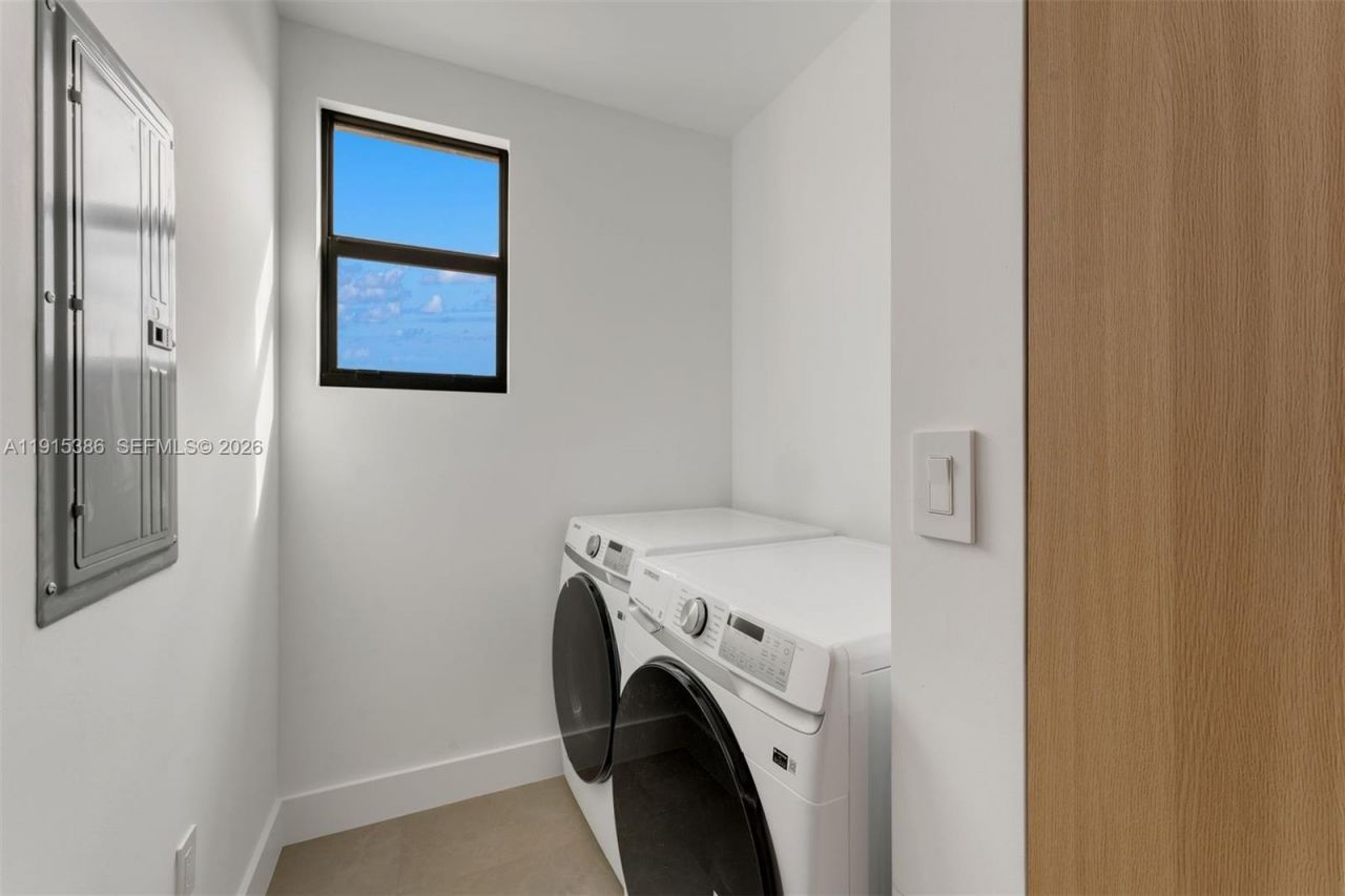 1366 SW 15th St, Miami, FL 33145 Photo