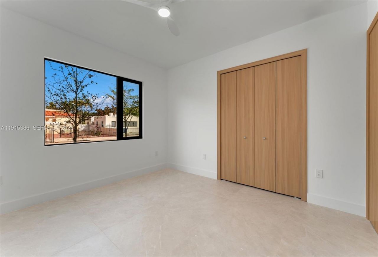 1366 SW 15th St, Miami, FL 33145 Photo