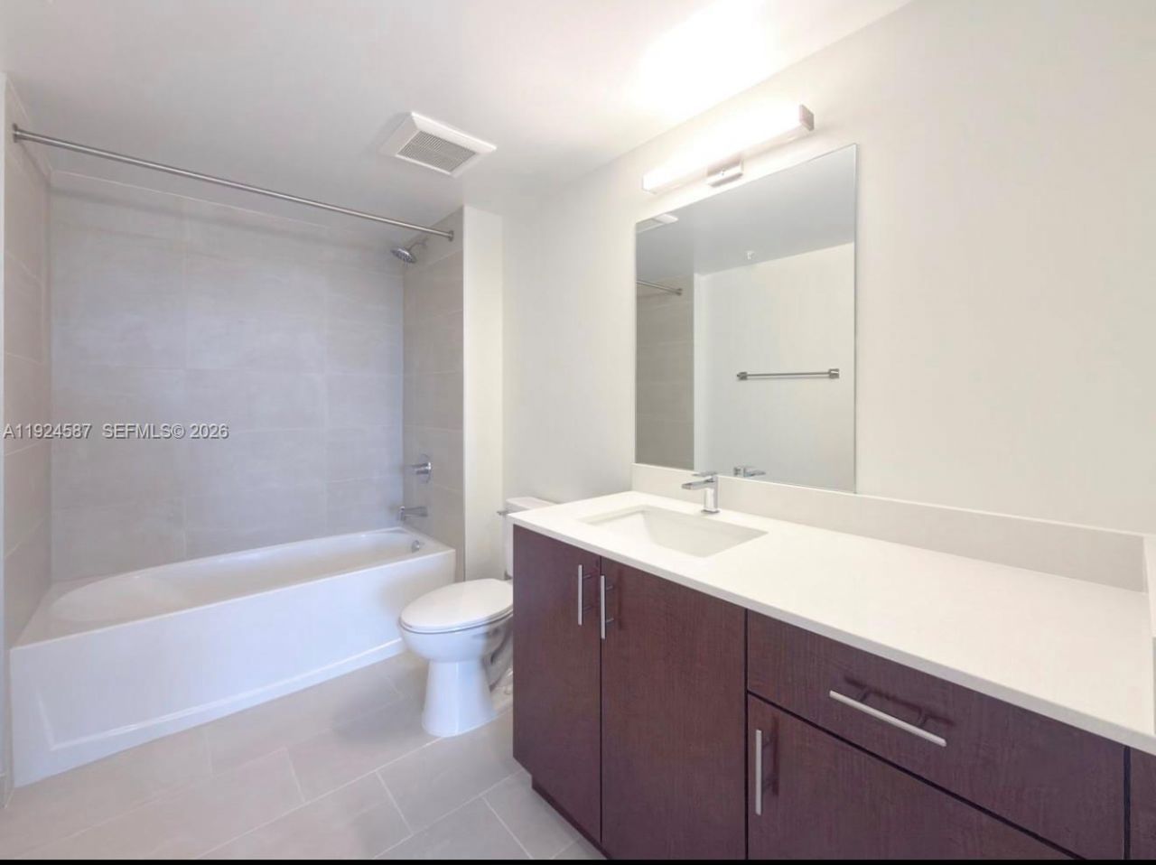 11239 NW 4th Ter, Unit 205, Sweetwater, FL 33172 Photo