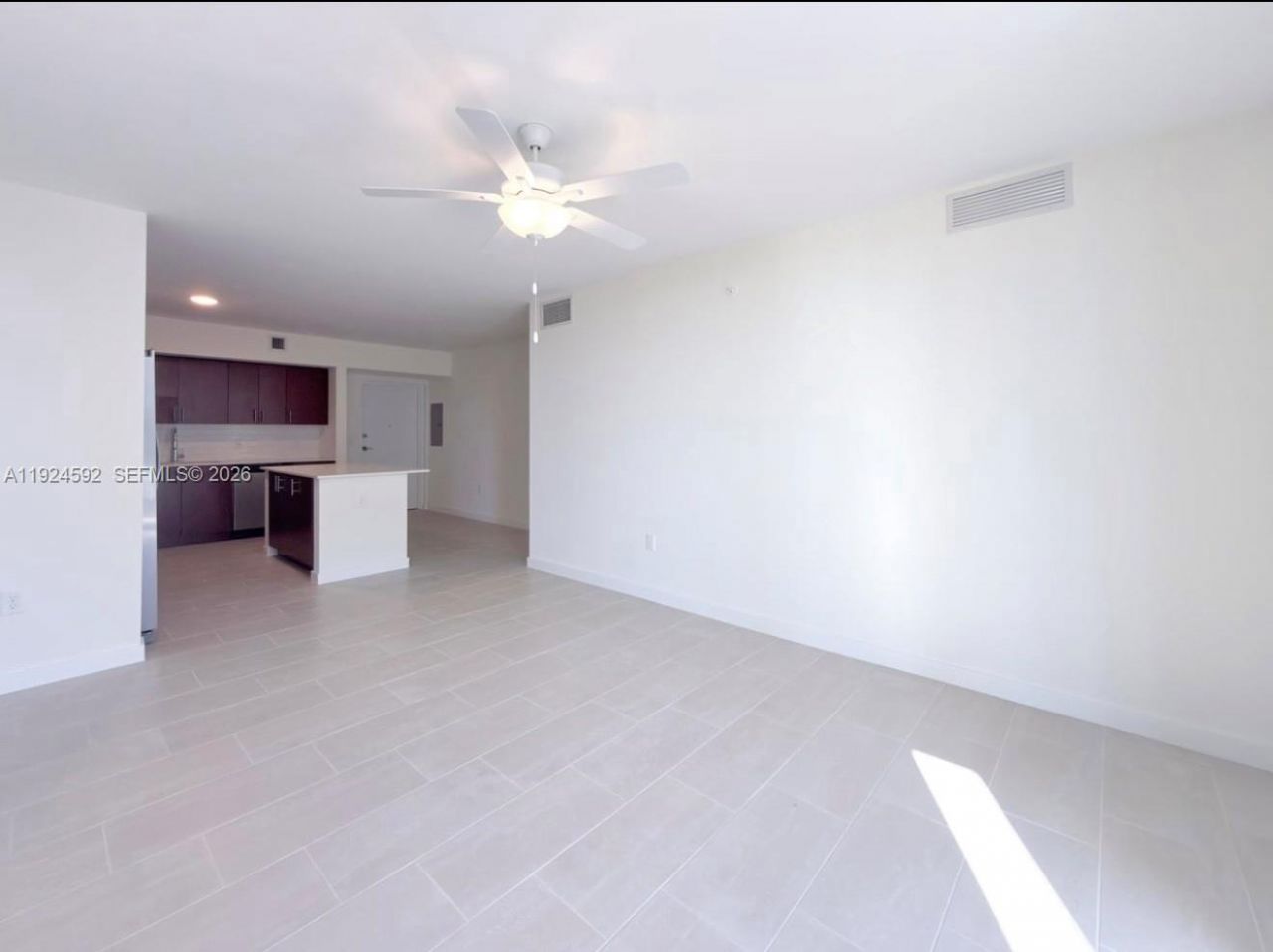 11239 NW 4th Ter, Unit 610, Sweetwater, FL 33172 Photo