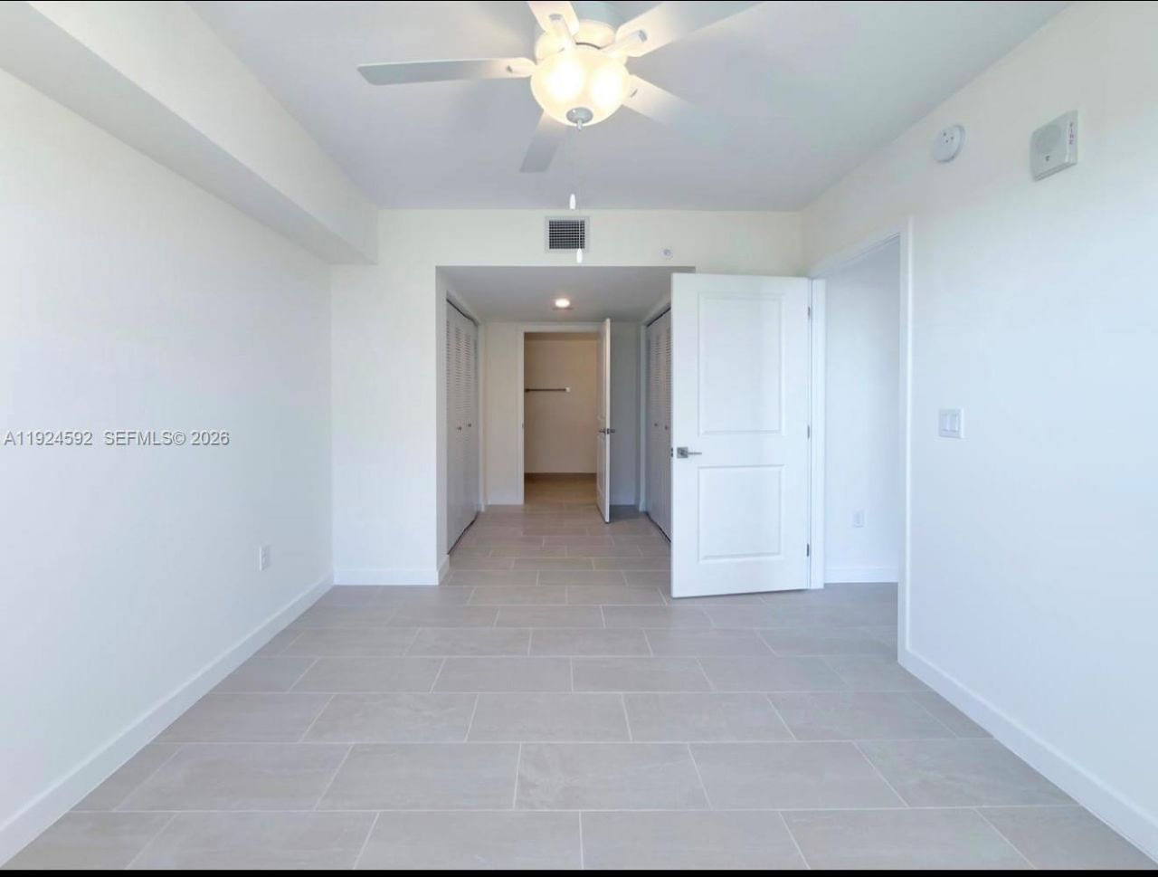 11239 NW 4th Ter, Unit 610, Sweetwater, FL 33172 Photo