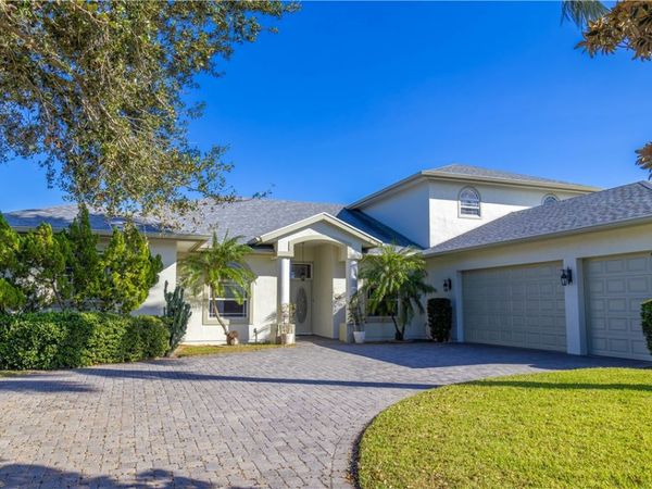 1504 Eagles Circle, Sebastian, FL 32958