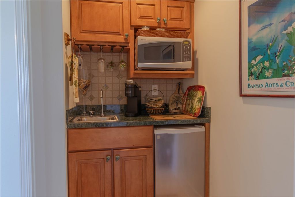 1504 Eagles Circle, Sebastian, FL 32958 Photo