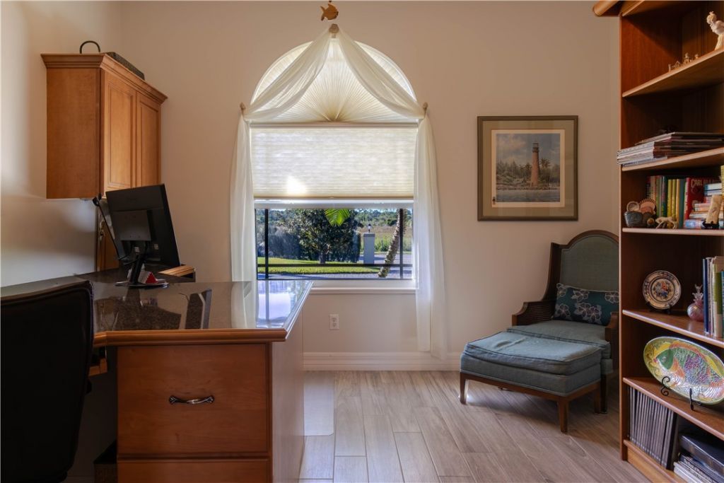 1504 Eagles Circle, Sebastian, FL 32958 Photo