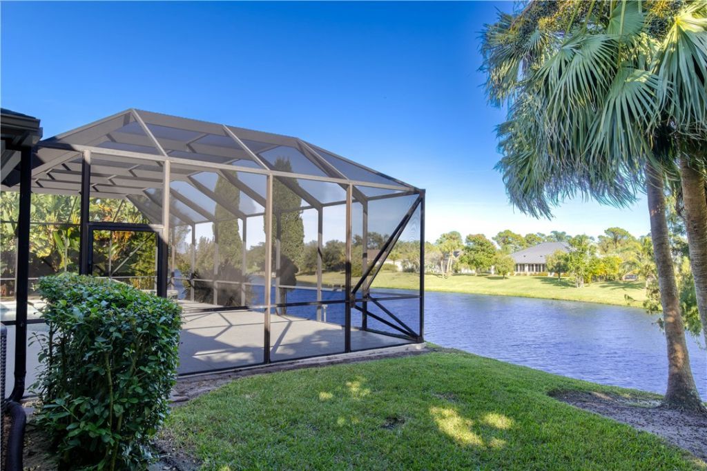 1504 Eagles Circle, Sebastian, FL 32958 Photo