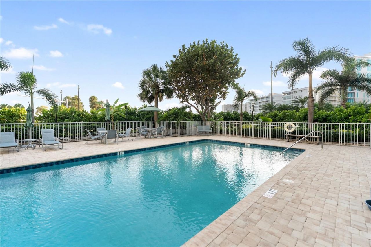 1111 N Gulfstream Avenue, Unit 12C, Sarasota, FL 34236 Photo