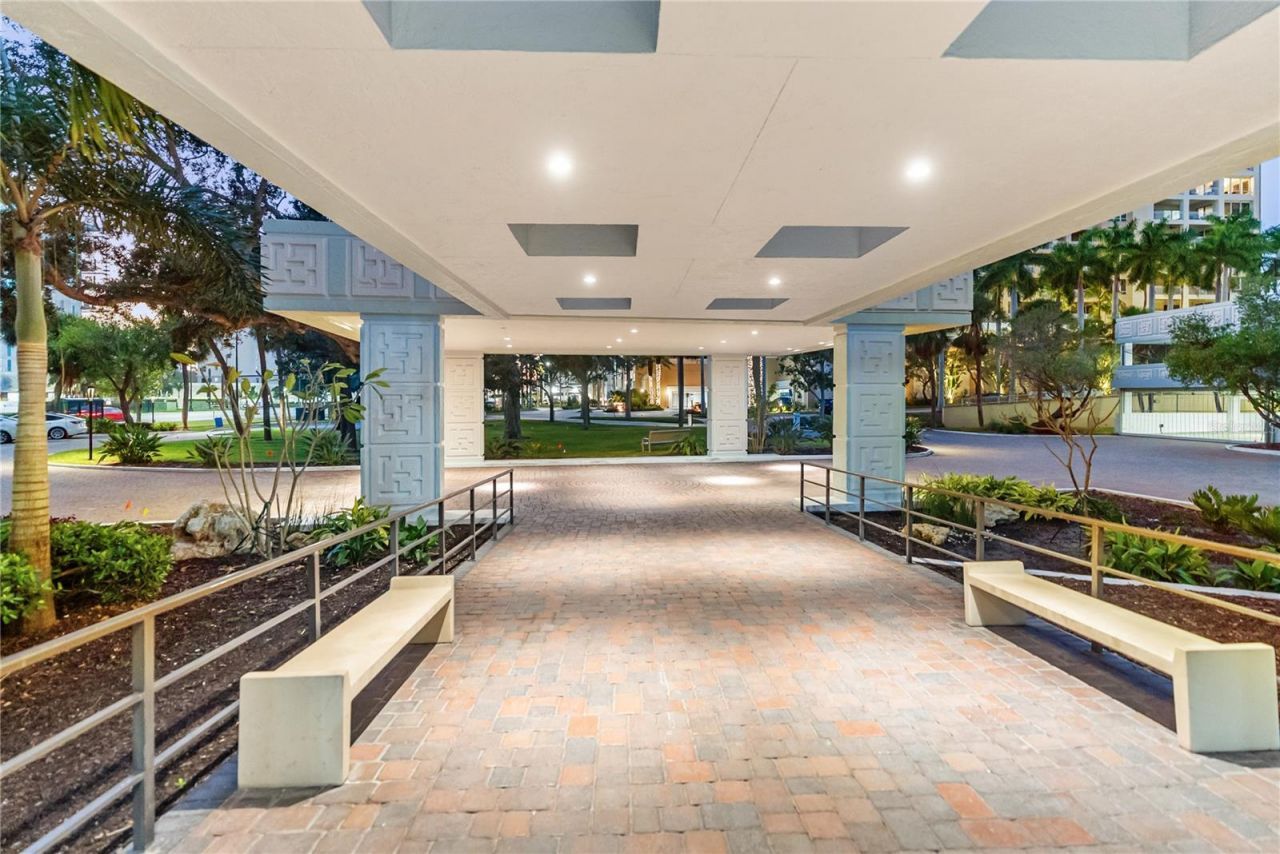 1111 N Gulfstream Avenue, Unit 12C, Sarasota, FL 34236 Photo