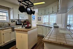 471 Meadowlark Dr. photo 4