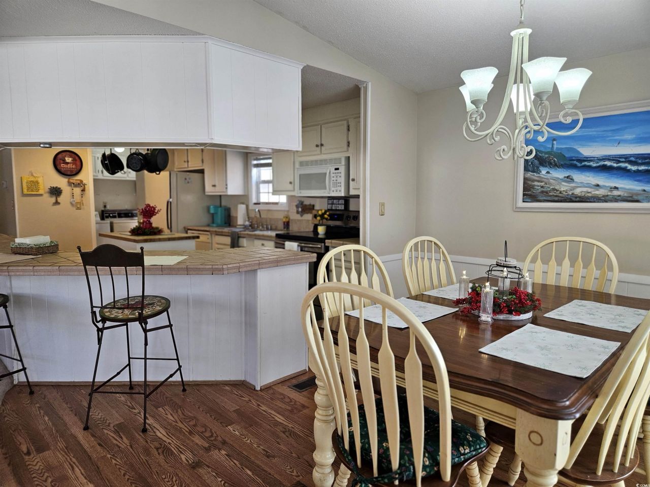 471 Meadowlark Dr. Photo 8