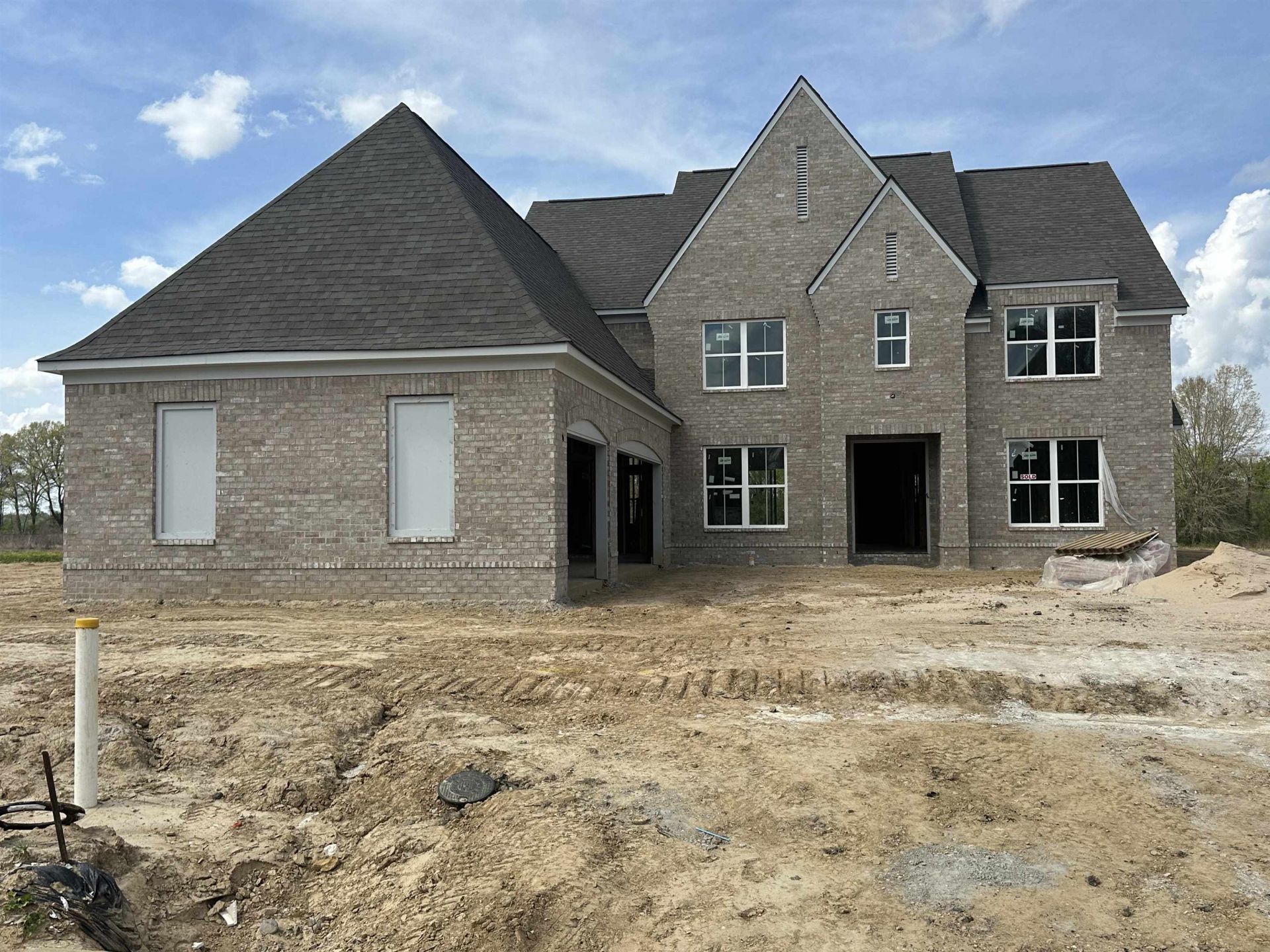 10101 Levileo Cv, Lakeland, TN 38002 Main Photo
