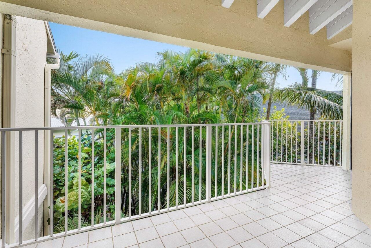 5109 N Ocean Boulevard, Unit H, Ocean Ridge, FL 33435 Photo