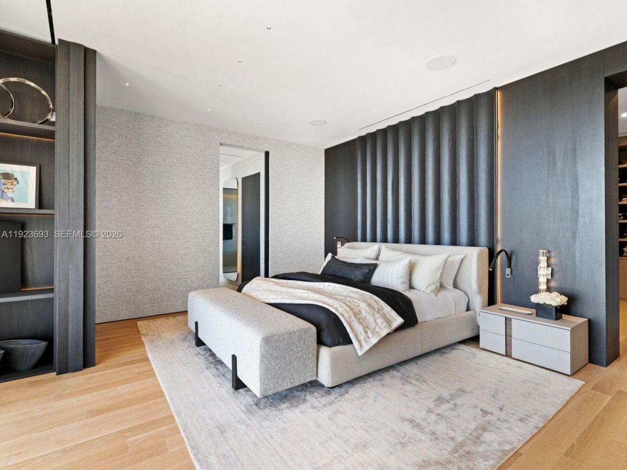 800 S Pointe Dr, Unit 801, Miami Beach, FL 33139 Photo