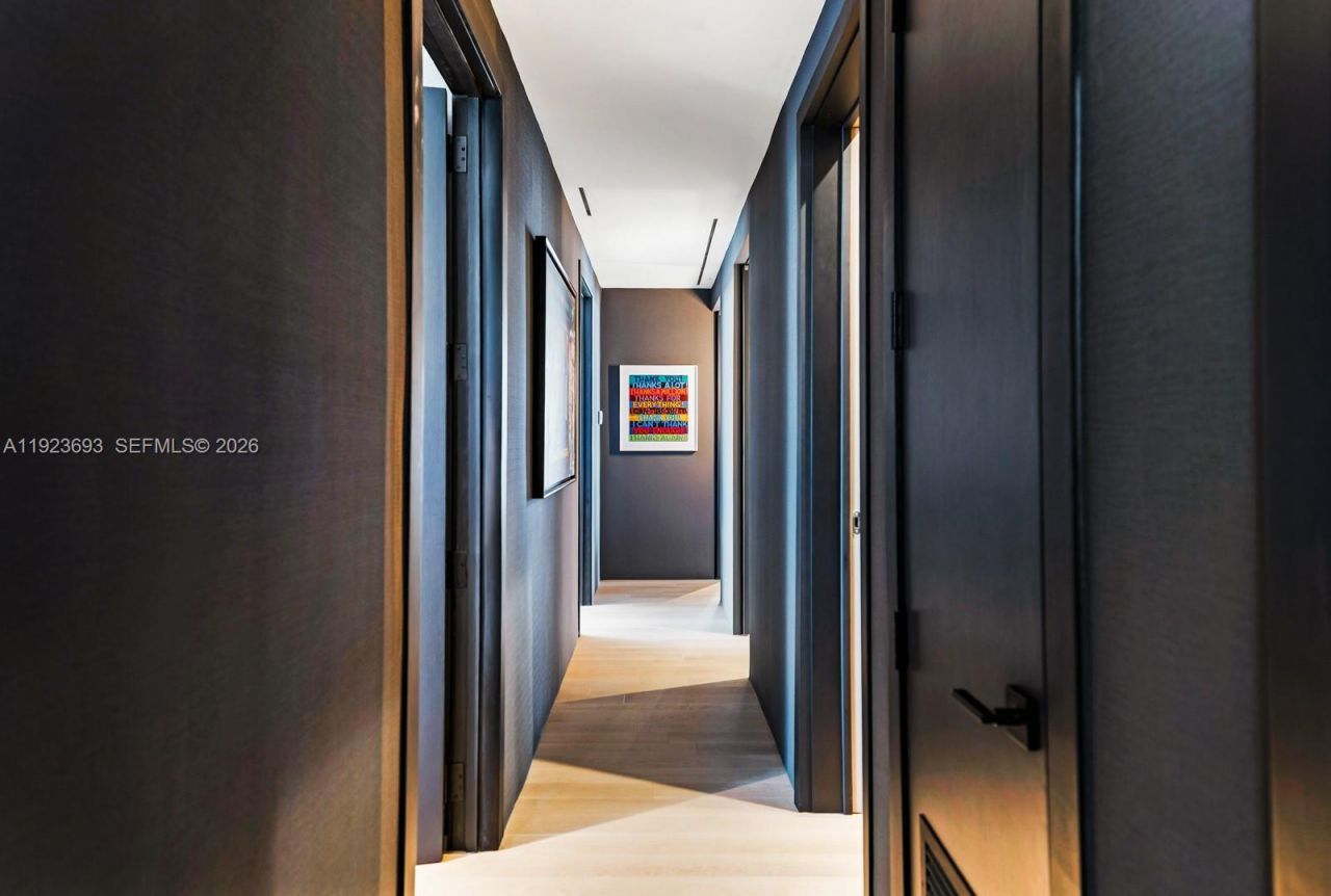 800 S Pointe Dr, Unit 801, Miami Beach, FL 33139 Photo