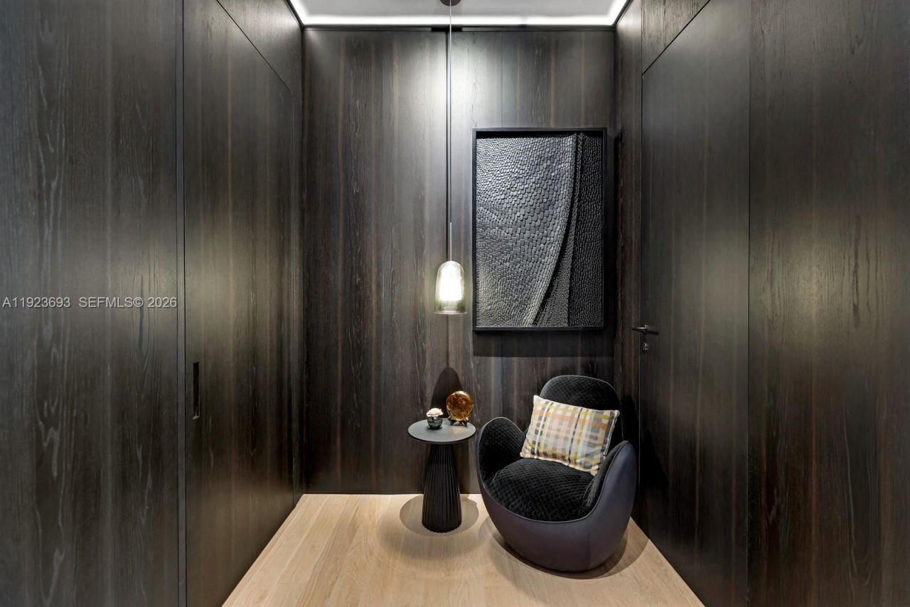 800 S Pointe Dr, Unit 801, Miami Beach, FL 33139 Photo