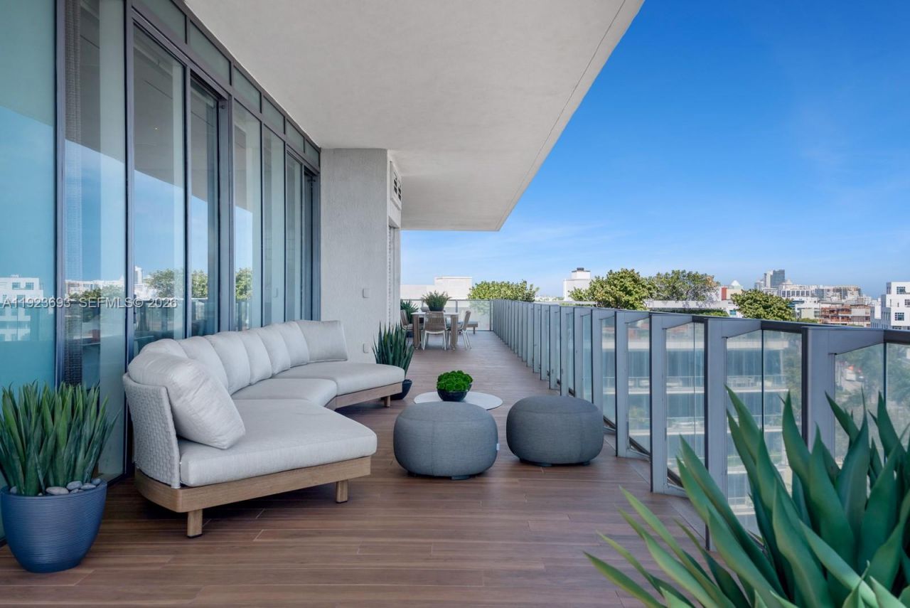 800 S Pointe Dr, Unit 801, Miami Beach, FL 33139 Photo