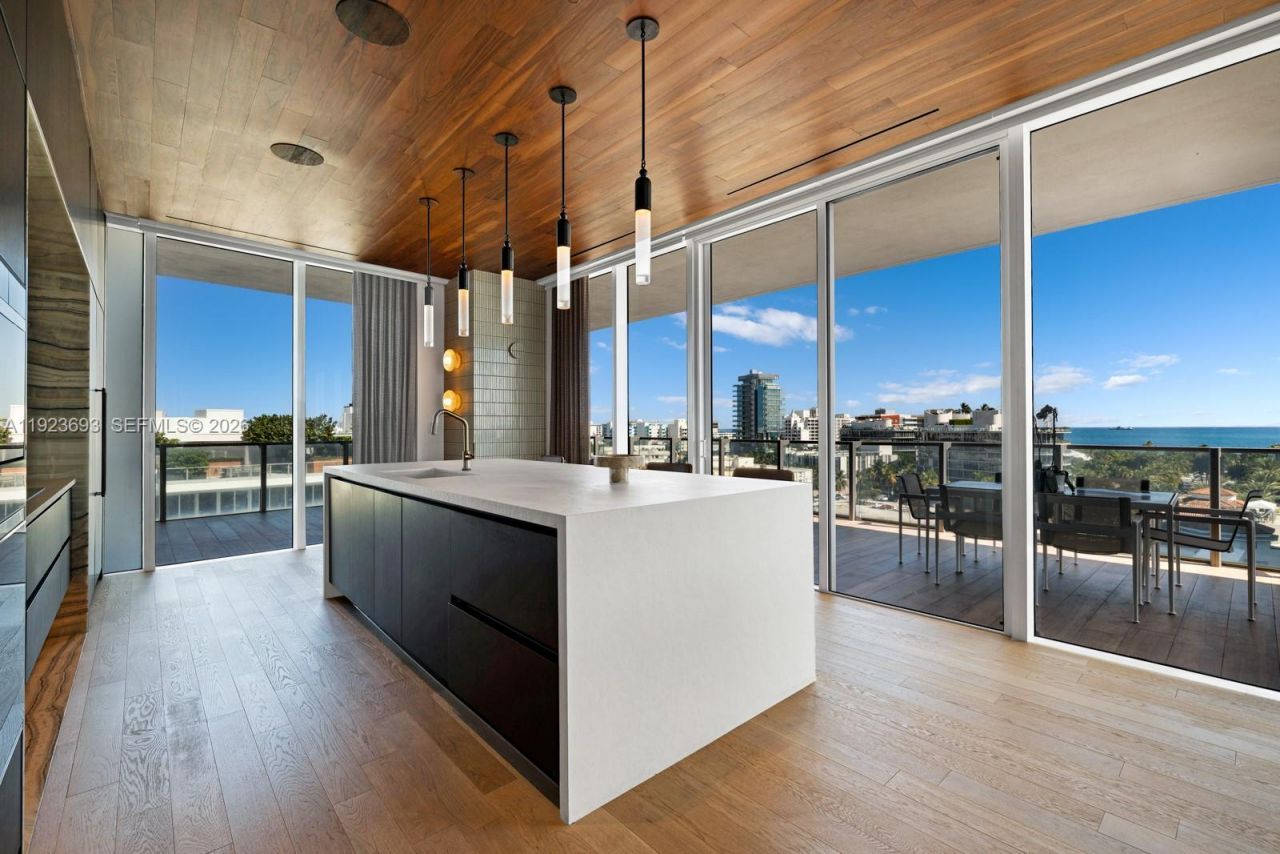 800 S Pointe Dr, Unit 801, Miami Beach, FL 33139 Photo