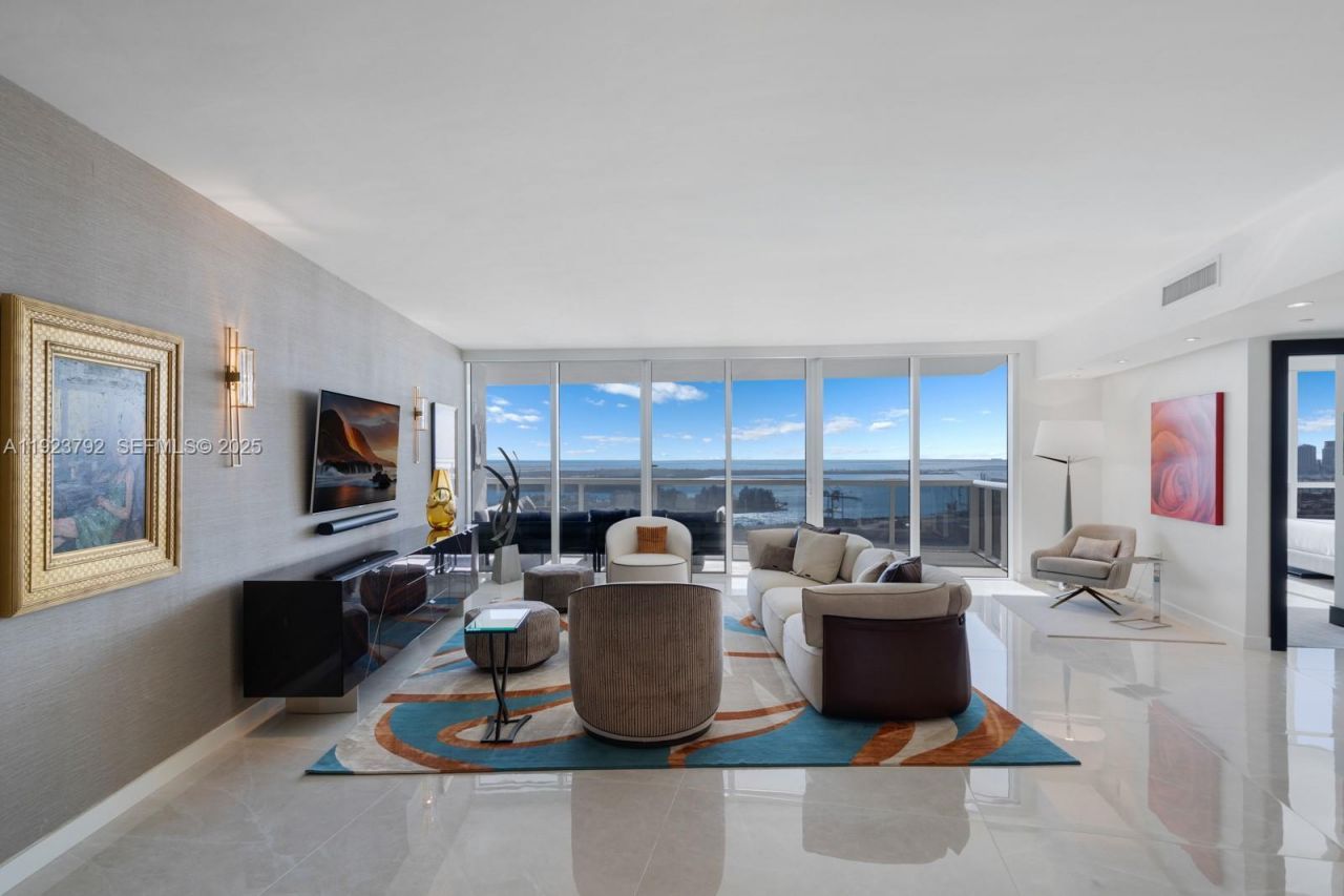 400 Alton Rd, Unit 3503, Miami Beach, FL 33139 Photo