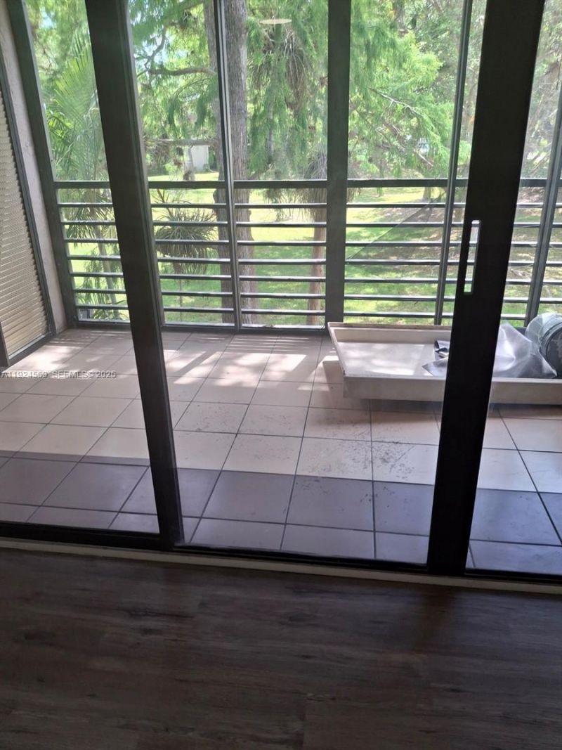 7735 NW 79th Ave, Unit 214, Tamarac, FL 33321 Photo
