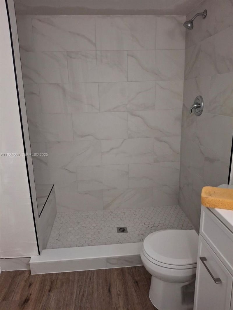 7735 NW 79th Ave, Unit 214, Tamarac, FL 33321 Photo