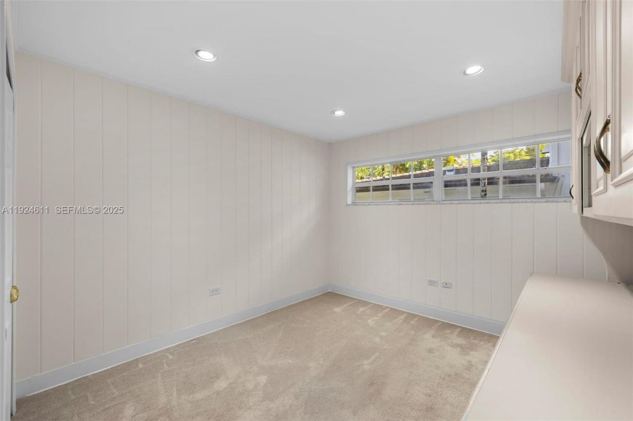 911 Andres Ave, Coral Gables, FL 33134 Photo