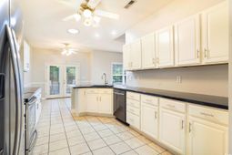 110 Ashworth Dr. photo 4