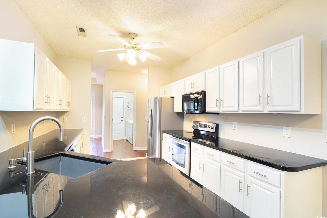 110 Ashworth Dr. Photo 6