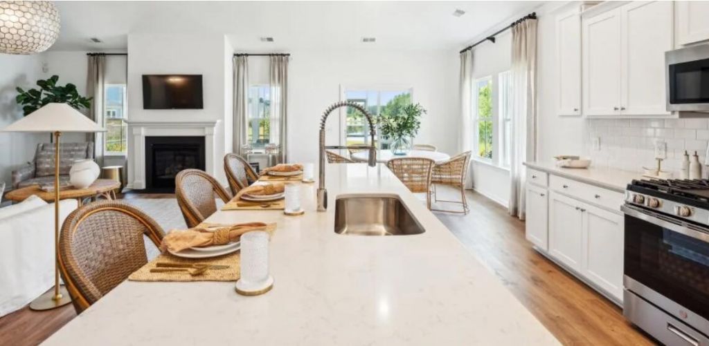 124 Sea Oat Street Photo 3