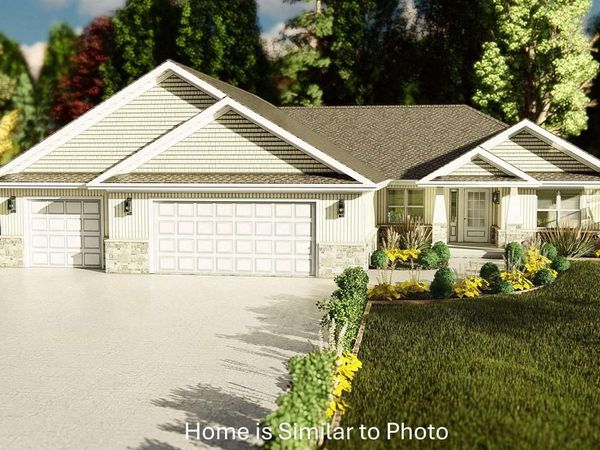 1711 BETTY JEAN LANE, Green Bay, WI 54313