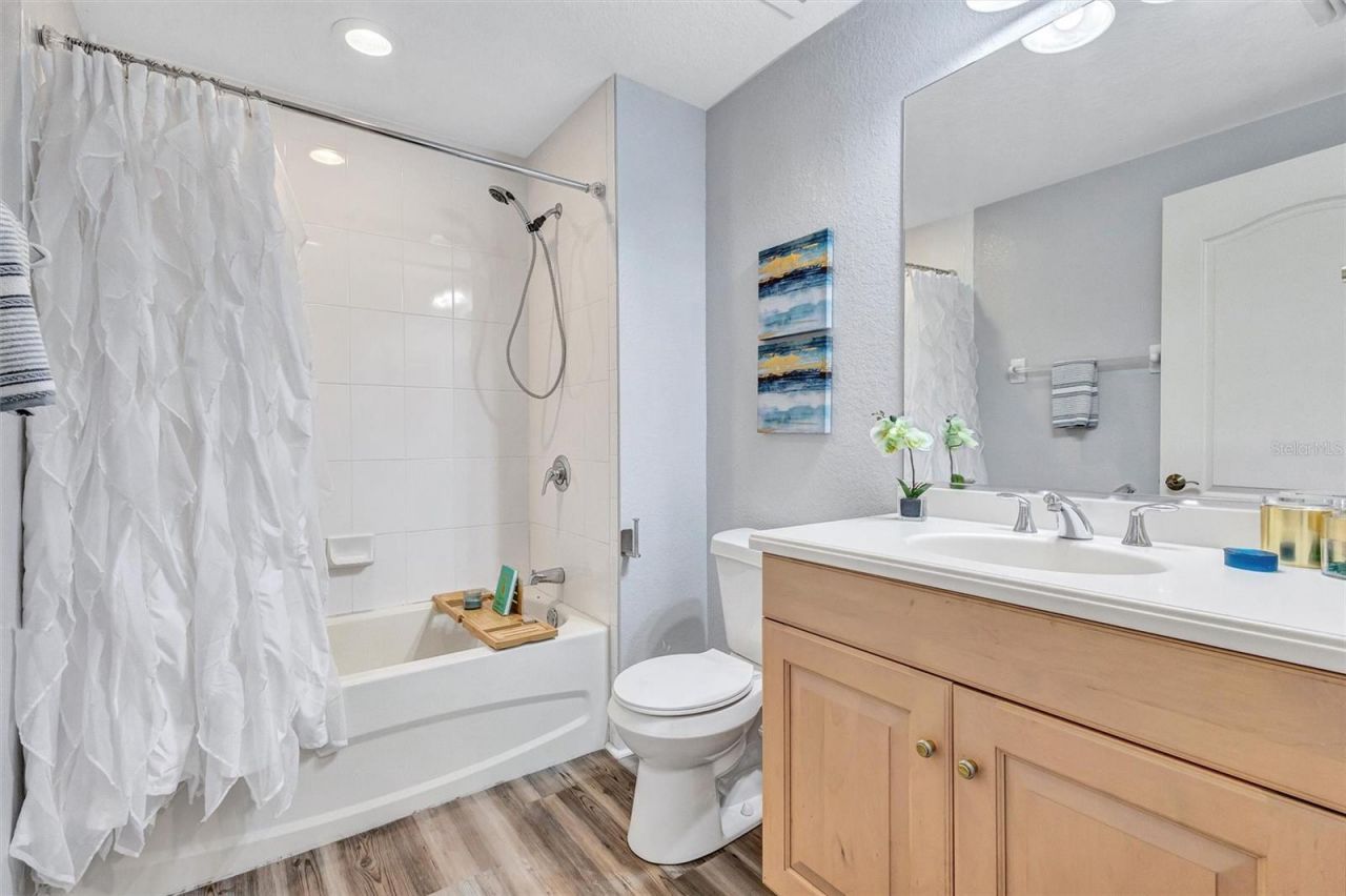 501 Haben Boulevard, Unit 202, Palmetto, FL 34221 Photo