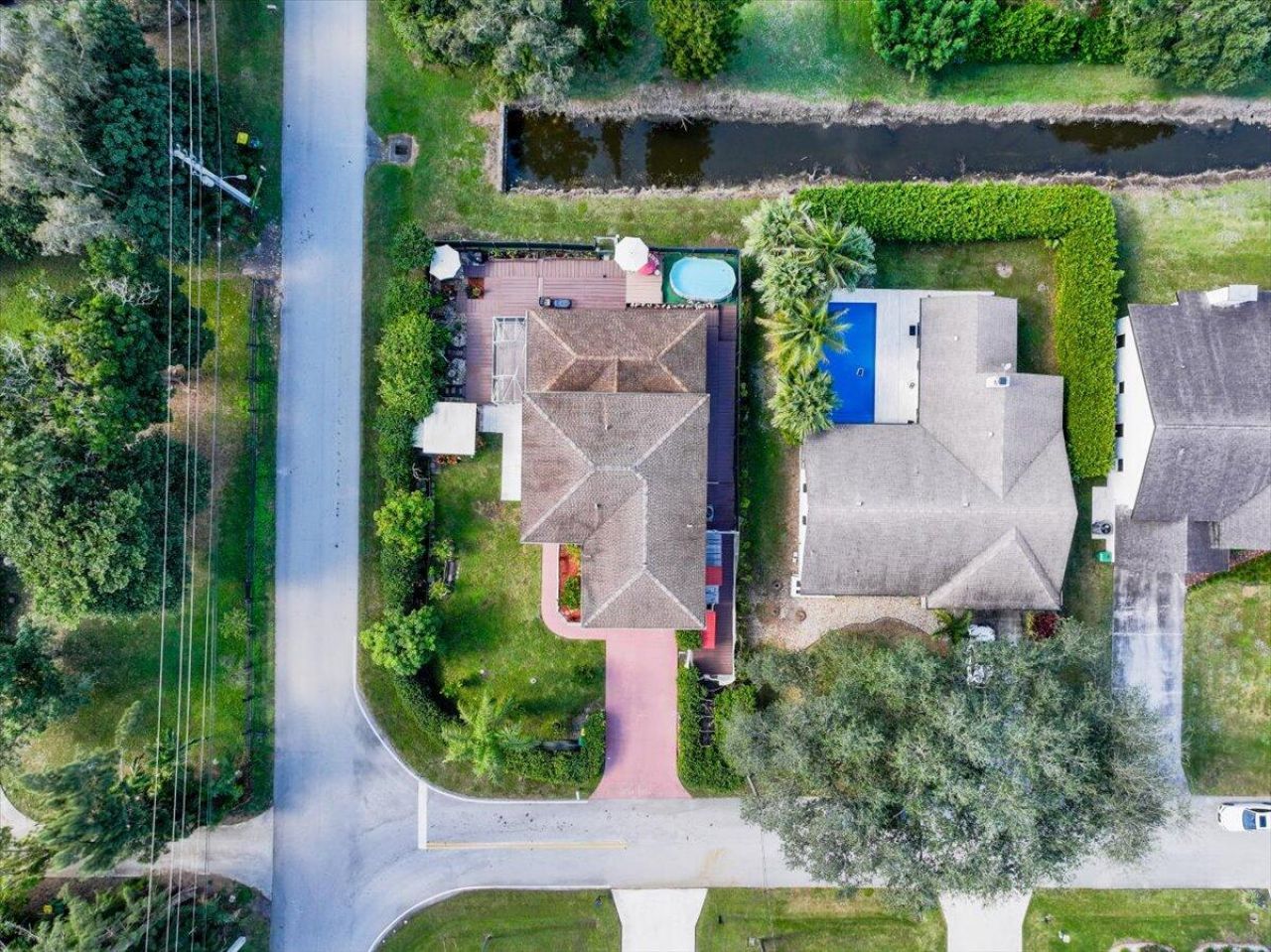 2151 NW 121st Avenue, Plantation, FL 33323 Photo