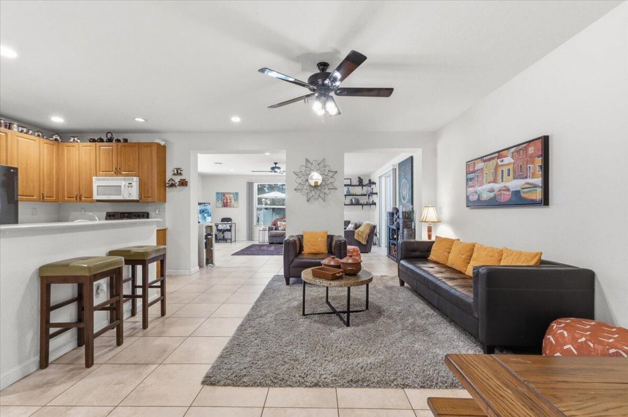 2151 NW 121st Avenue, Plantation, FL 33323 Photo