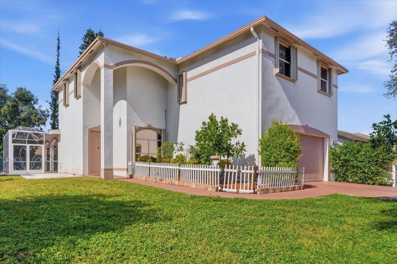 2151 NW 121st Avenue, Plantation, FL 33323 Photo