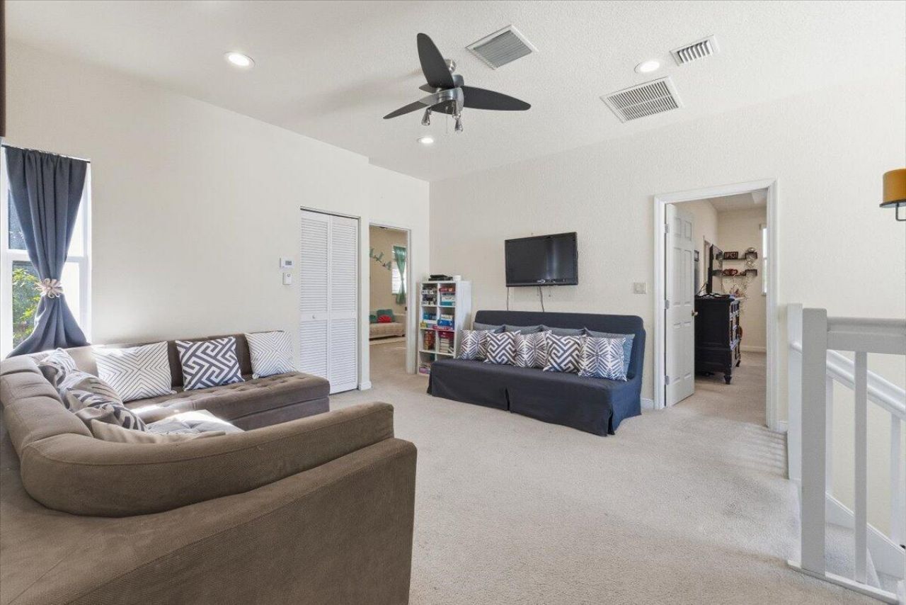 2151 NW 121st Avenue, Plantation, FL 33323 Photo