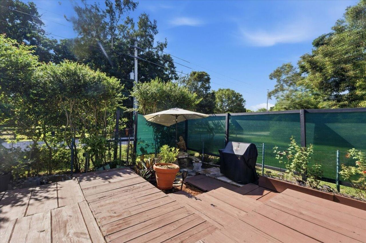 2151 NW 121st Avenue, Plantation, FL 33323 Photo