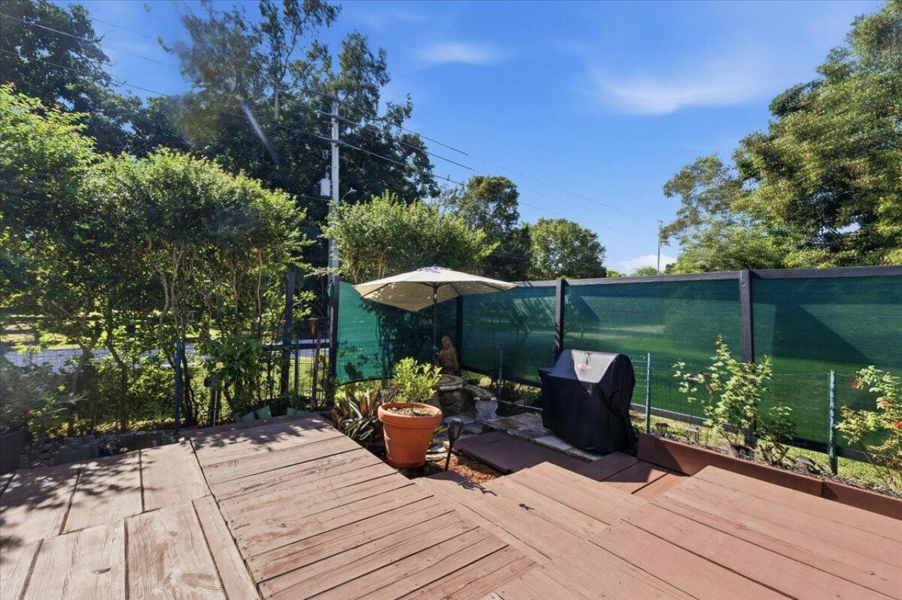 2151 NW 121st Avenue, Plantation, FL 33323 Photo