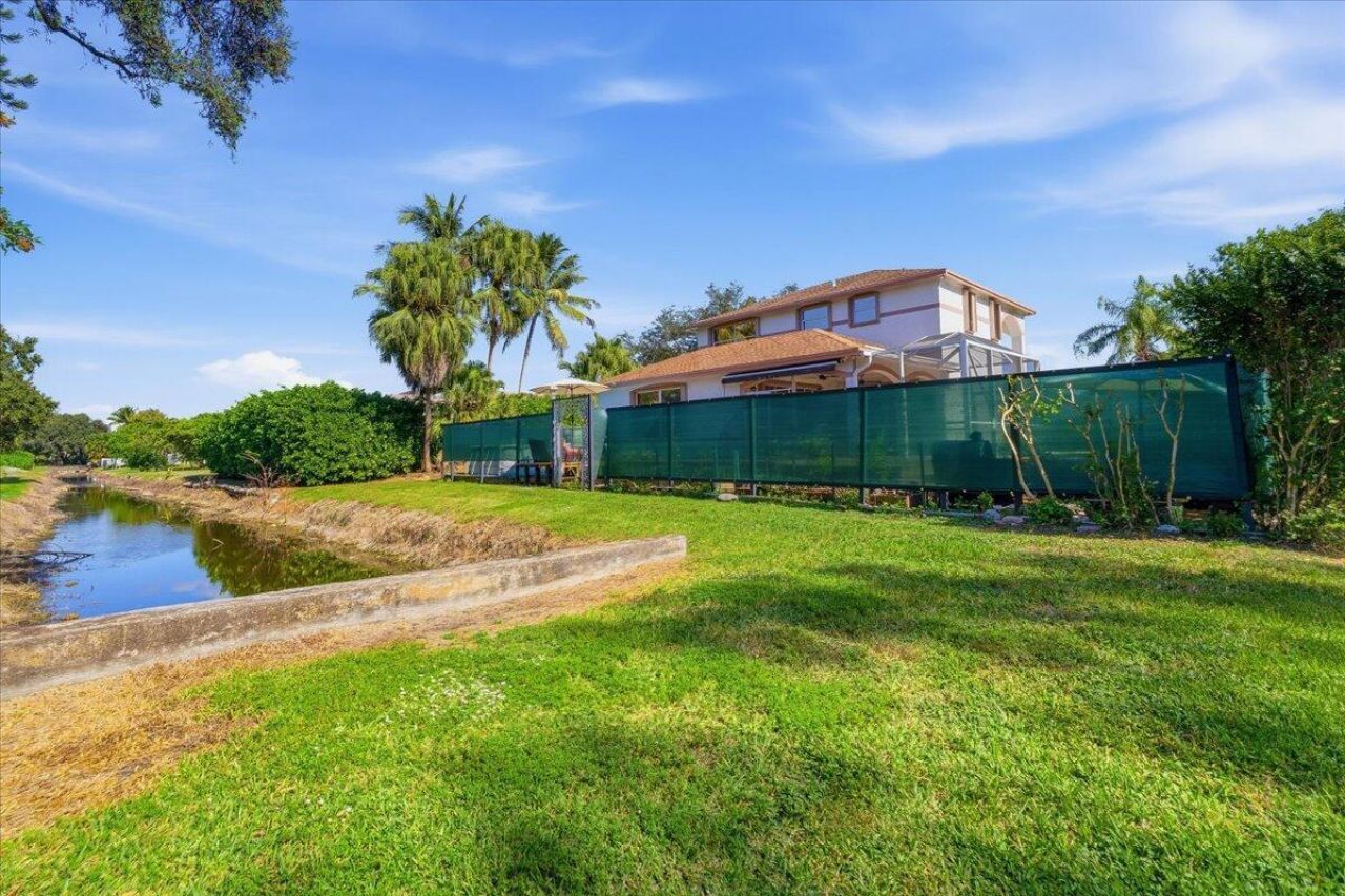 2151 NW 121st Avenue, Plantation, FL 33323 Photo