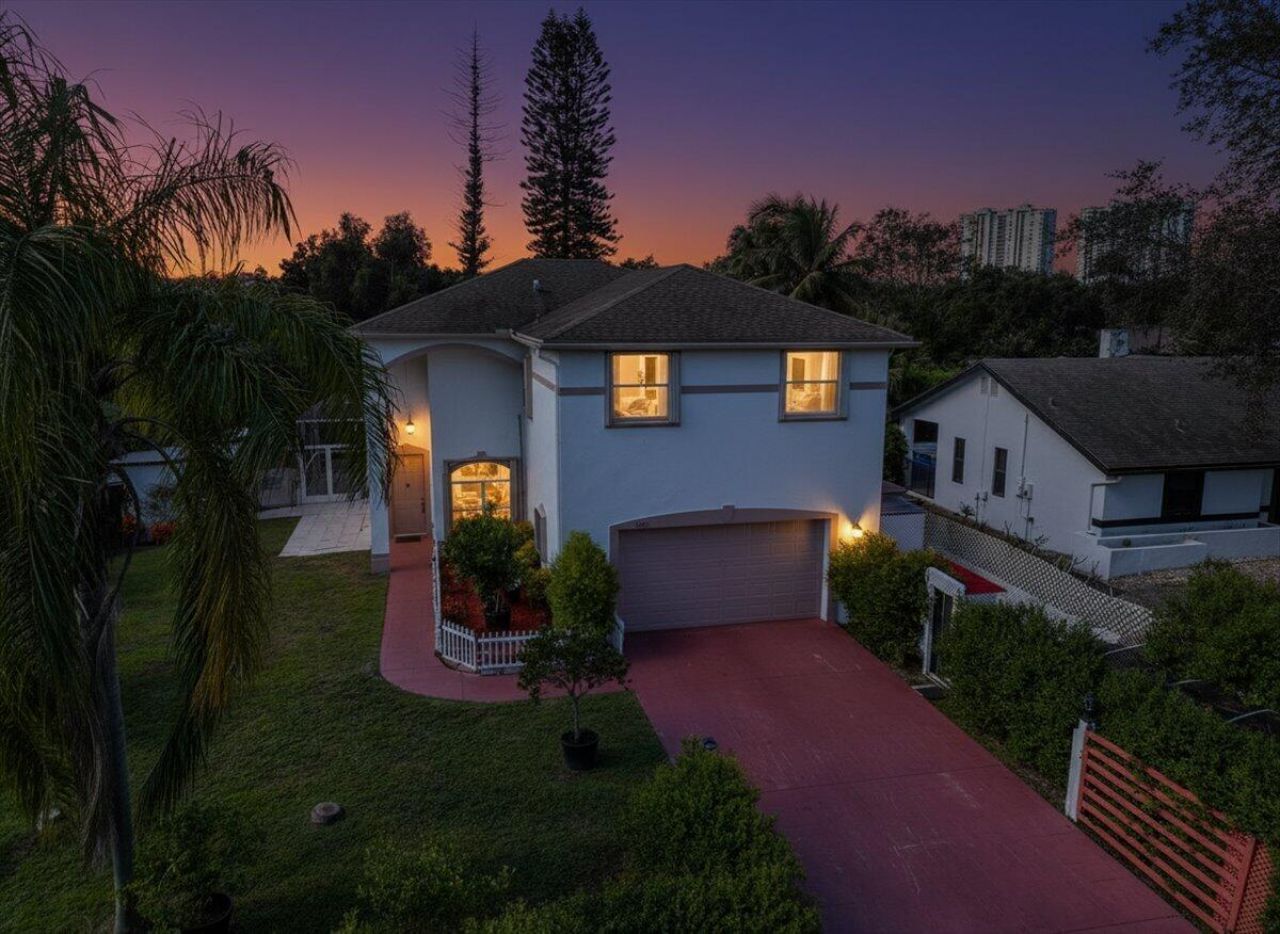 2151 NW 121st Avenue, Plantation, FL 33323 Photo