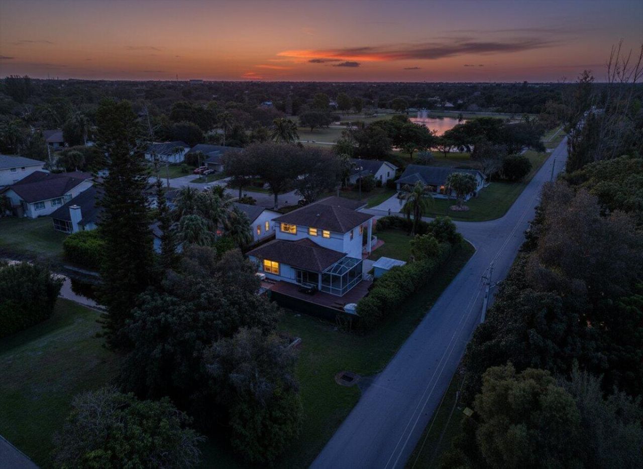 2151 NW 121st Avenue, Plantation, FL 33323 Photo